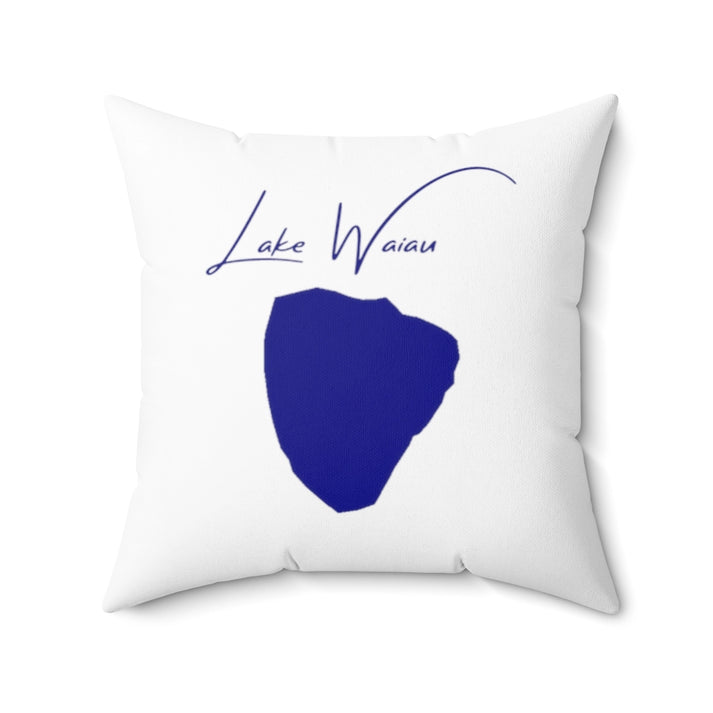 Hawaii  Lake  Waiau  Pillow  front  position  view  from  front  20  x  20.webp