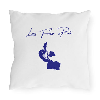 Louisiana  Lake  Fausse  Pointe  Outdoor  Pillow  back  position  view  from  back  16  x  16.webp