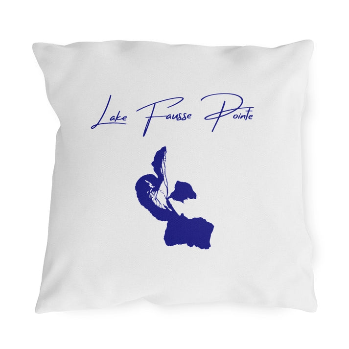 Louisiana  Lake  Fausse  Pointe  Outdoor  Pillow  front  position  view  from  front  18  x  18.webp