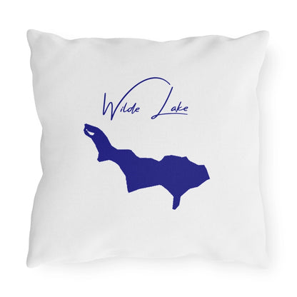 Maryland  Wilde  Lake  Outdoor  Pillow  back  position  view  from  back  16  x  16.webp