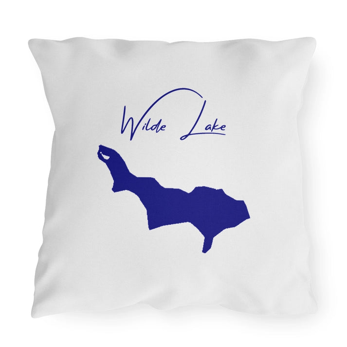 Maryland  Wilde  Lake  Outdoor  Pillow  front  position  view  from  front  20  x  20.webp